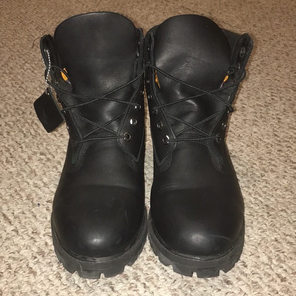 Timberland 6inch Premium Black Boots Size 11 main image 8