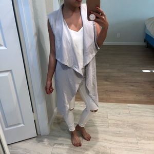 NEW Waterfall sleeveless jacket