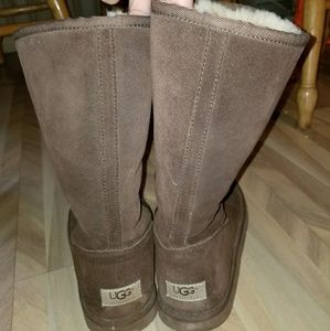Chocolate brown UGG boots