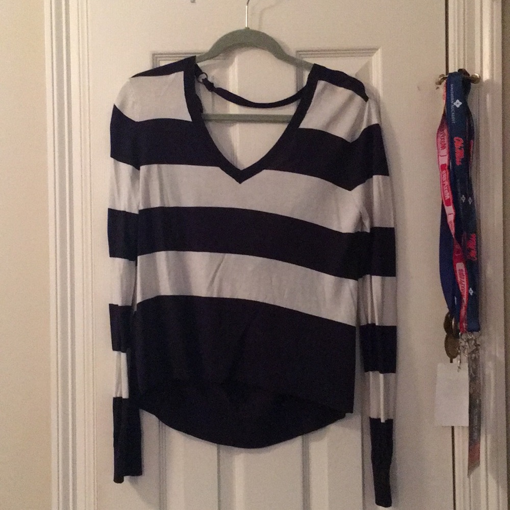 Long sleeve striped top