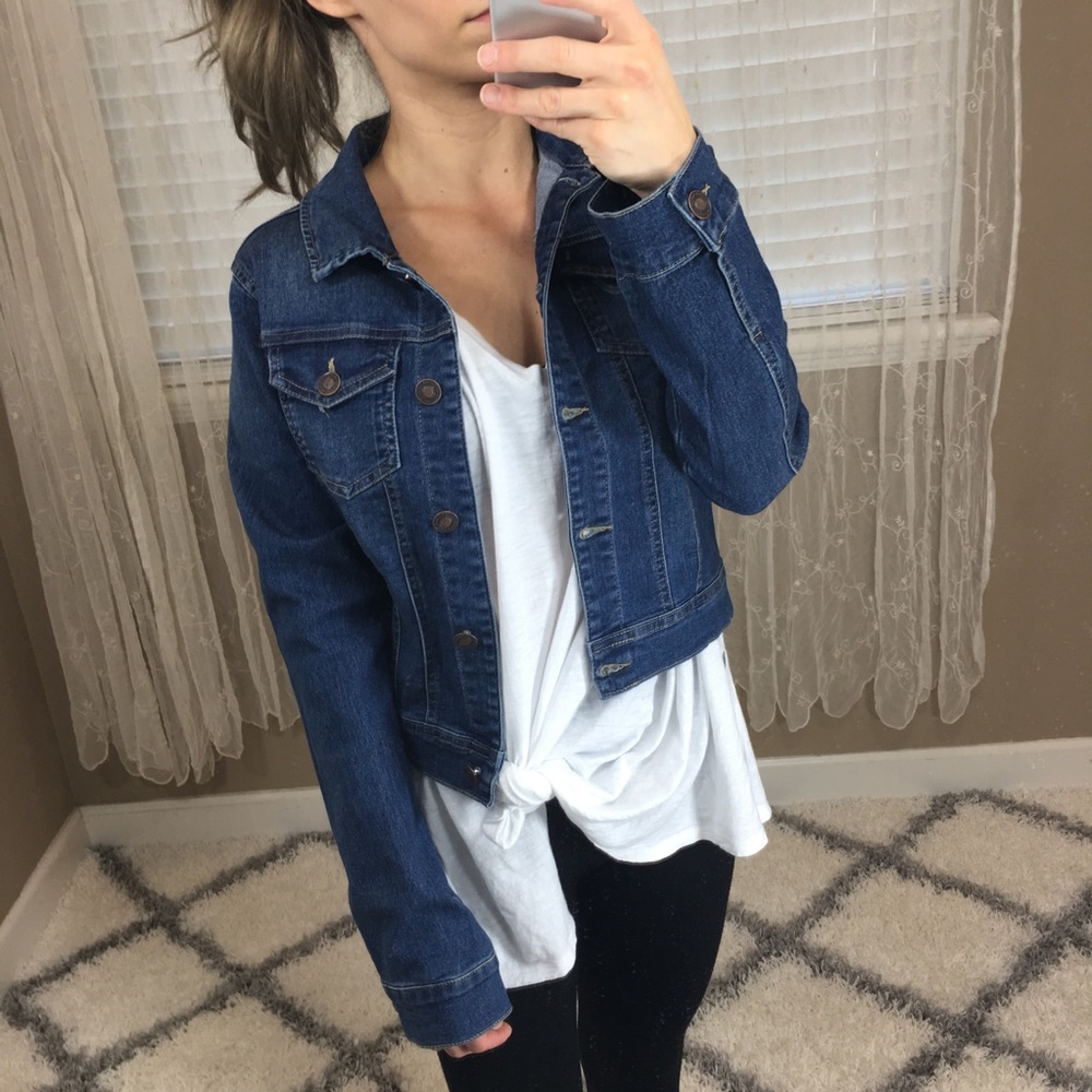 LAST 1• Boutique Jean Jacket - Picture 4 of 8