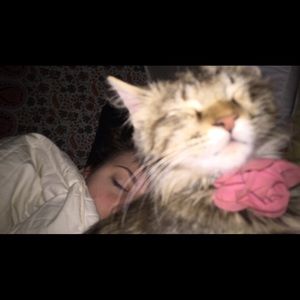 Meet your Posher, Heidi