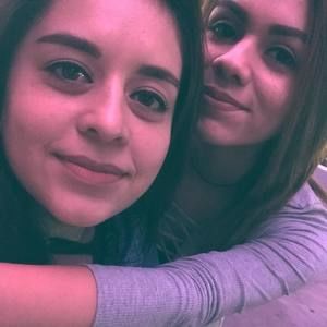 Meet your Posher, Delia