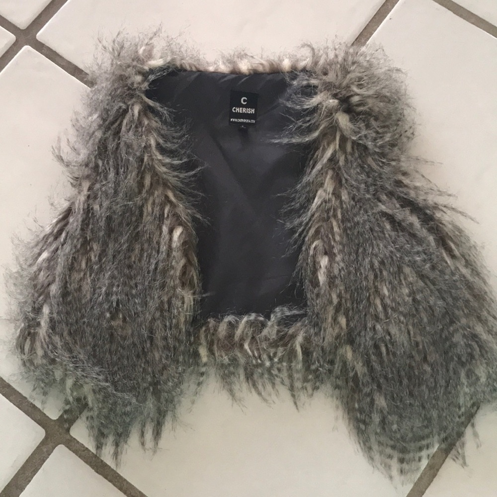 Faux Fur Vest Size Small