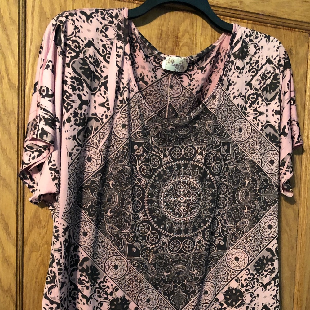 Pink & black Plus sized top with bling