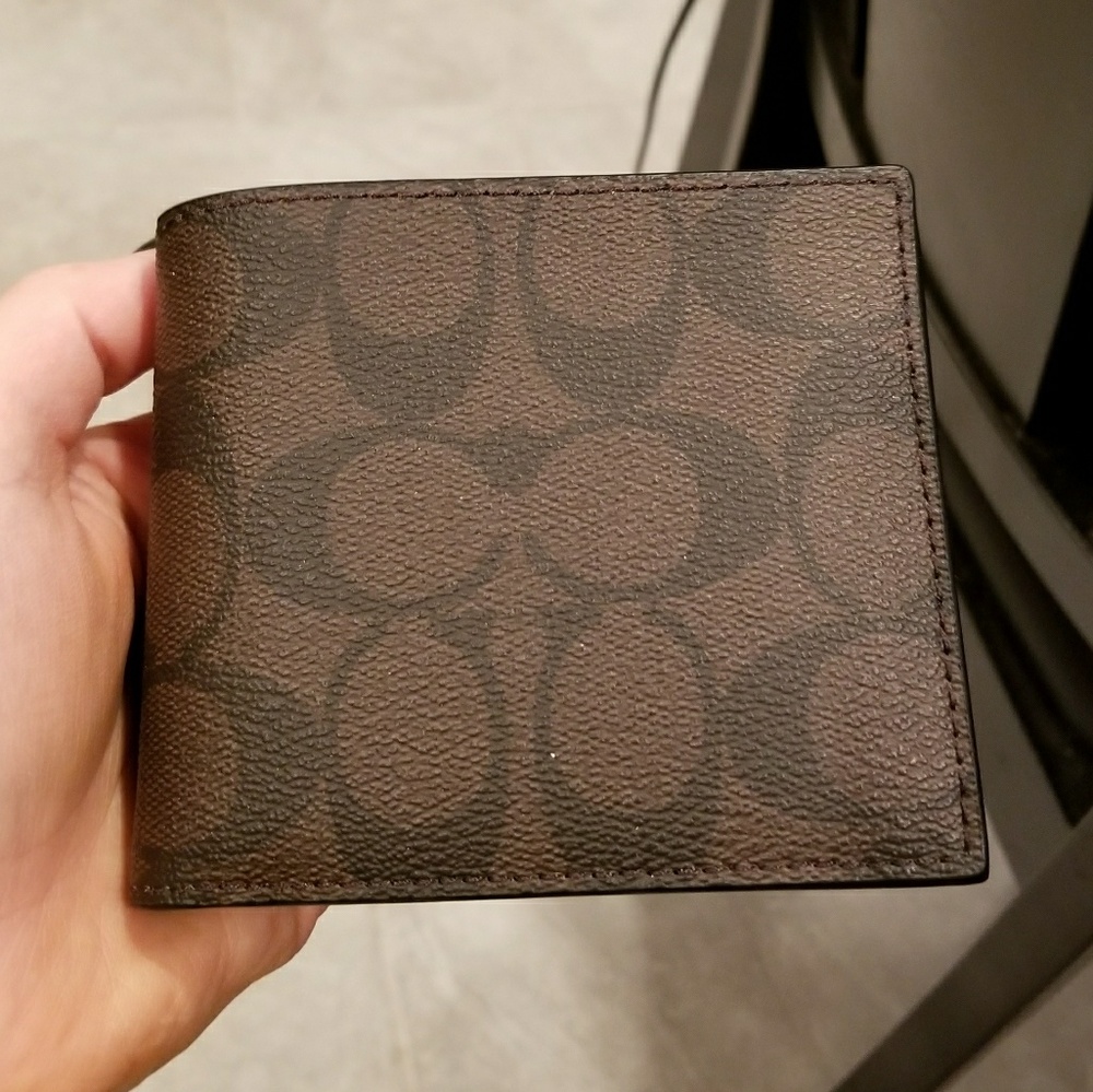 Men's Authentic Coach Compact ID Wallet
