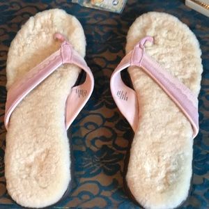 open toe slippers