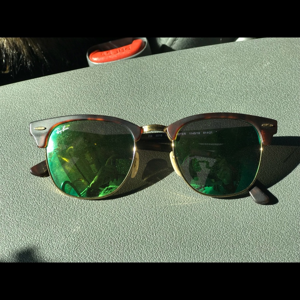 Ray-Bans - Picture 3 of 4