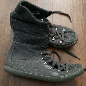 Blowfish Lace up Sneakers