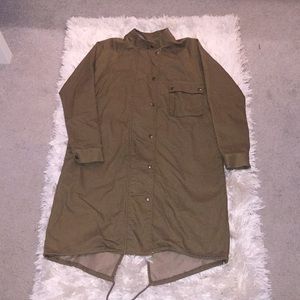 Simple trench style jacket (oversized)