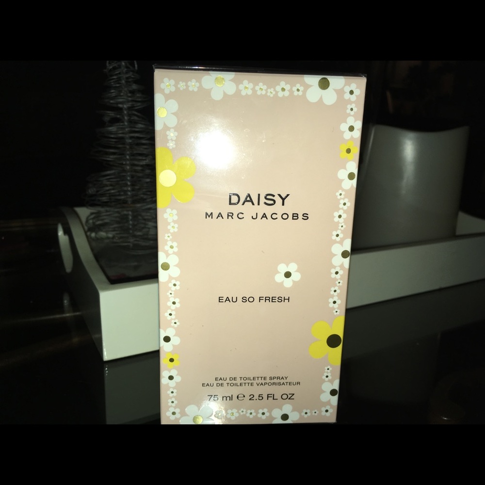 Daisy Marc Jacobs