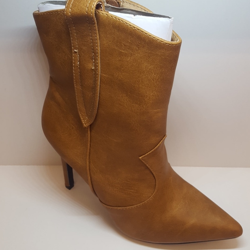 Women Boots