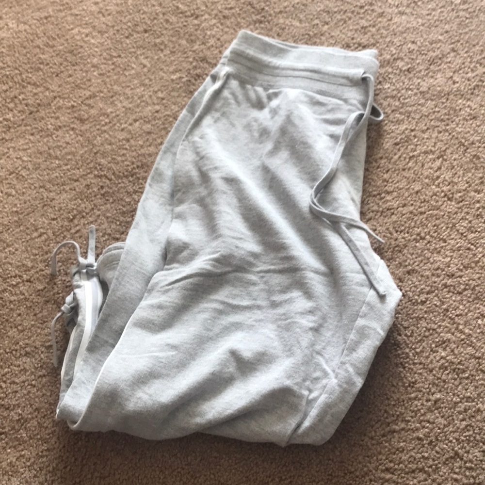N.y.l Capri sweat pants