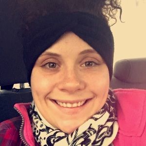 Meet your Posher, Kara