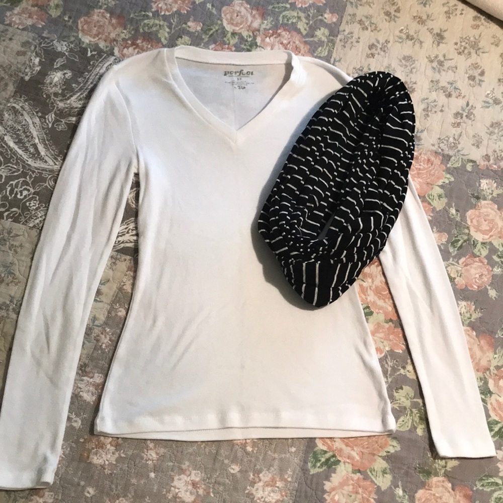 Old navy “Petite” white T-shirt