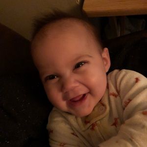 Meet your Posher, Claire