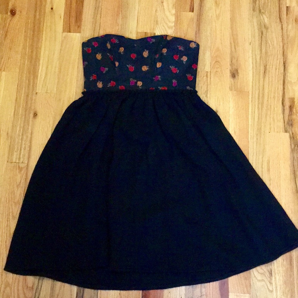 Anthropologie / Maple “Vie en Rose” party dress