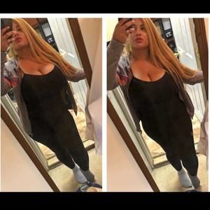 Meet your Posher, Naomi