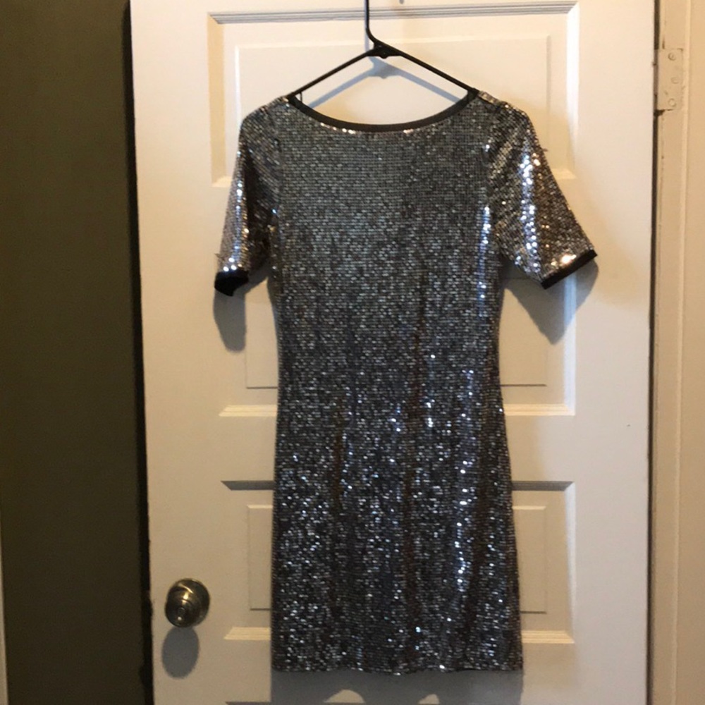 White House black market sequin dress size XS