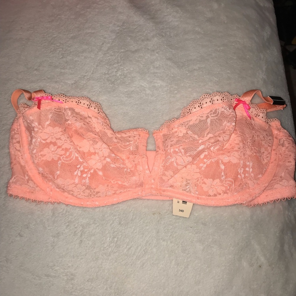 Lace bra