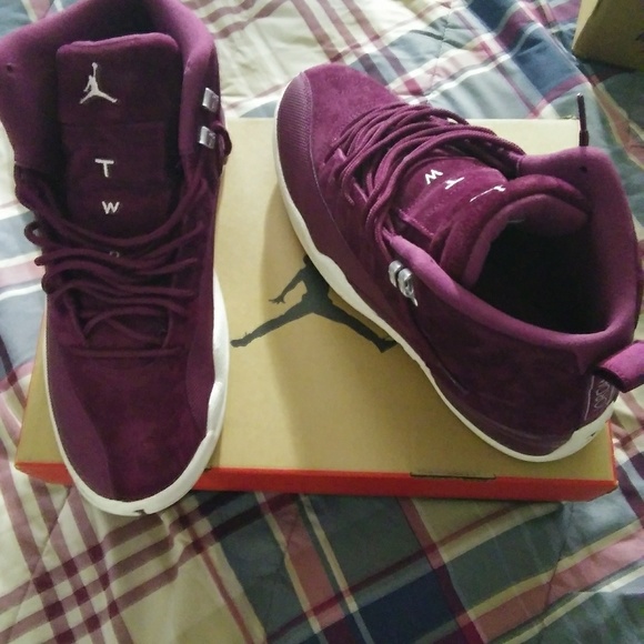 Bordeaux 12s - Picture 3 of 4
