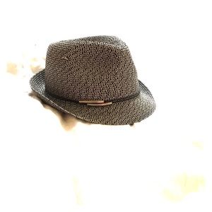 Nine West Fedora Hat black and white