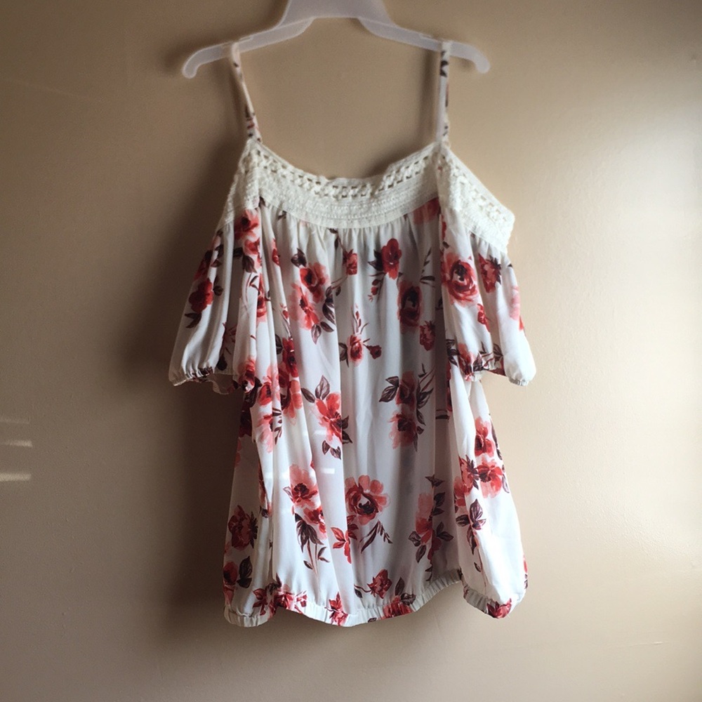 Floral top