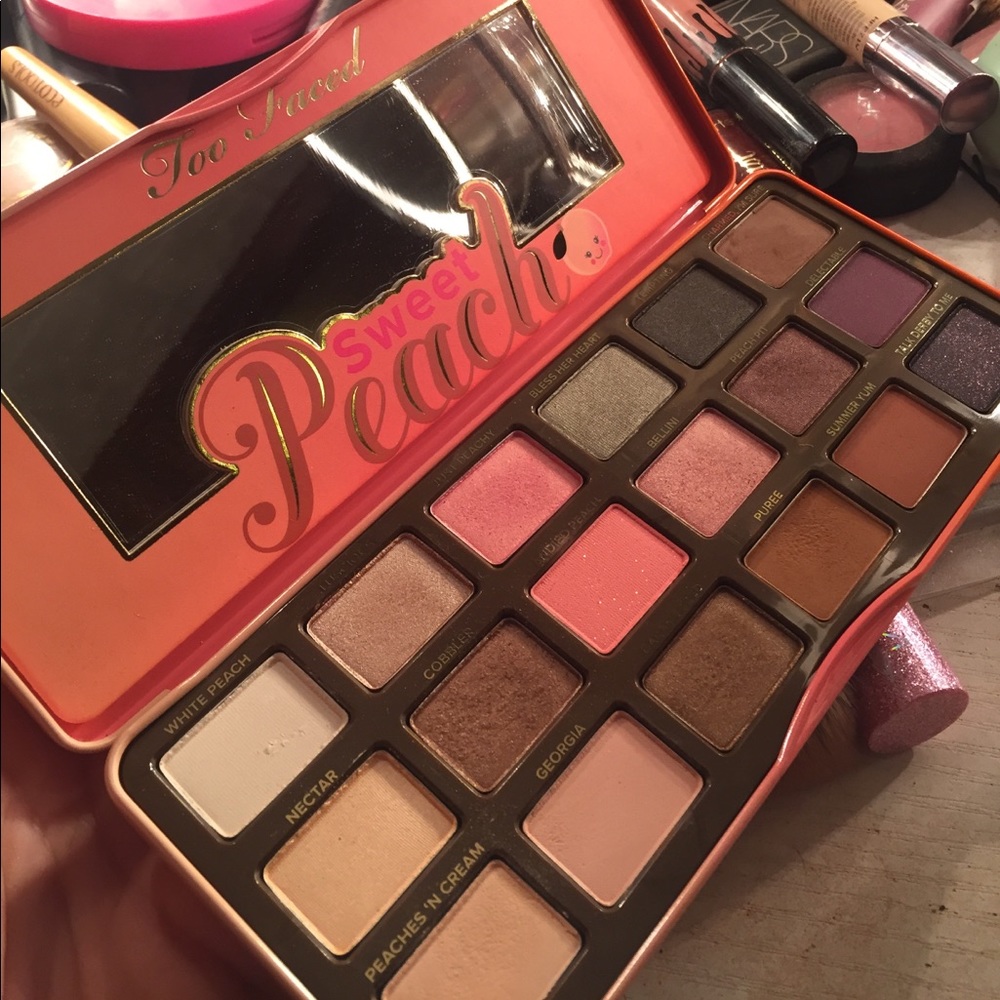 Too Faced Sweet Peach Palette