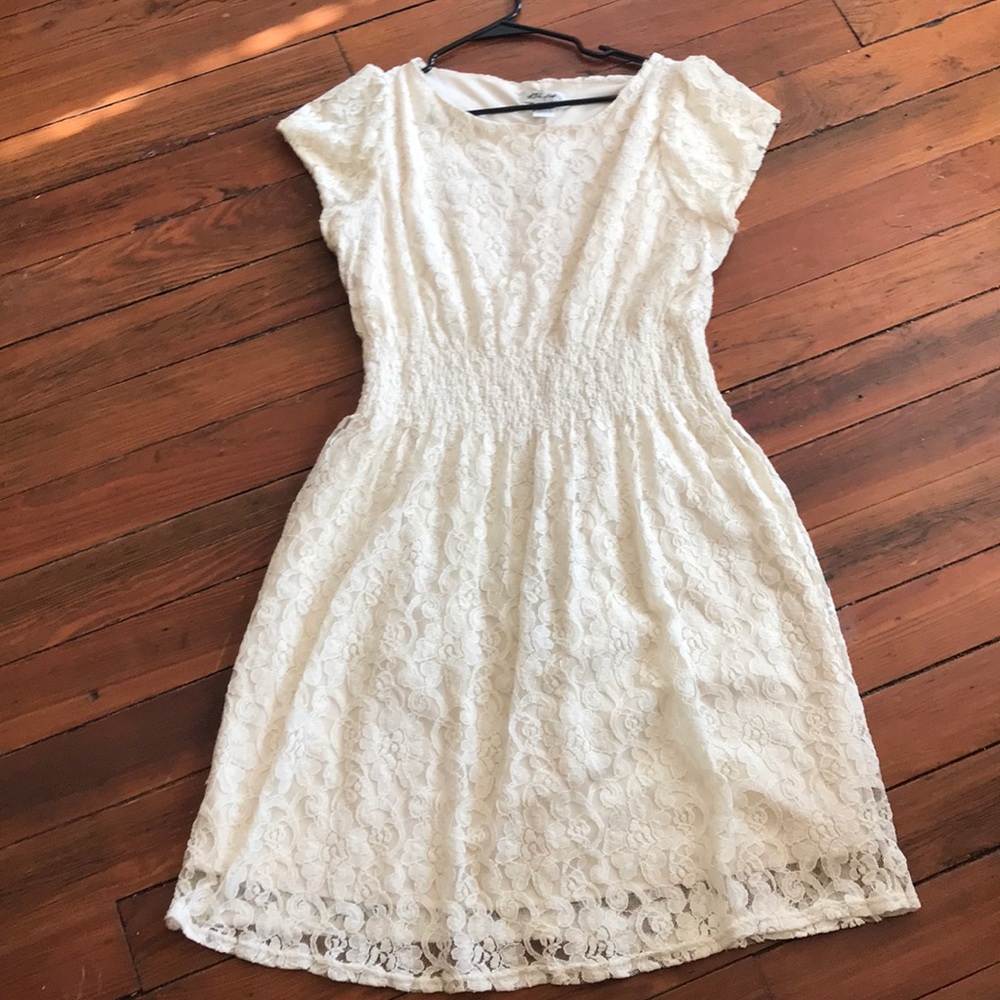 Ivory lace dress, worn once, size XXL