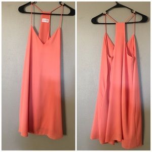 Flowy Summer Dress! ☀️