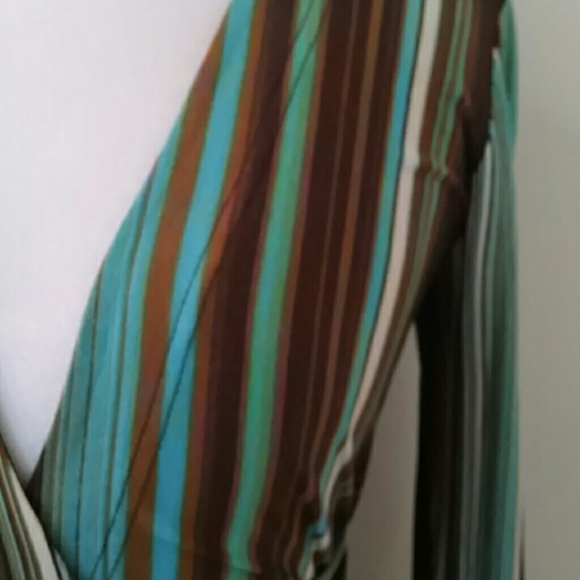 Eva Franco Wrap Dress - Picture 3 of 5