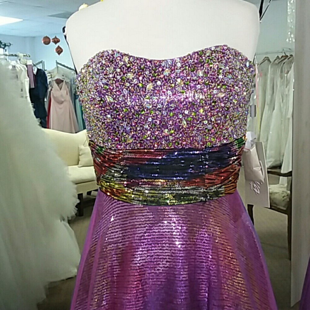 VIOLET SPARKLE Riva Prom - Picture 2 of 6