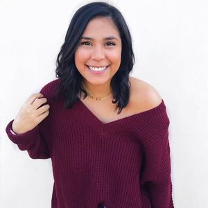 Meet your Posher, Danielle