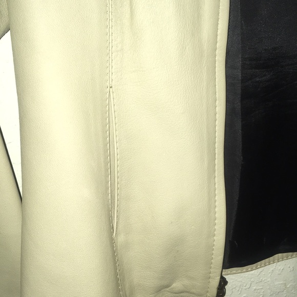 Jacket - Picture 8 of 8