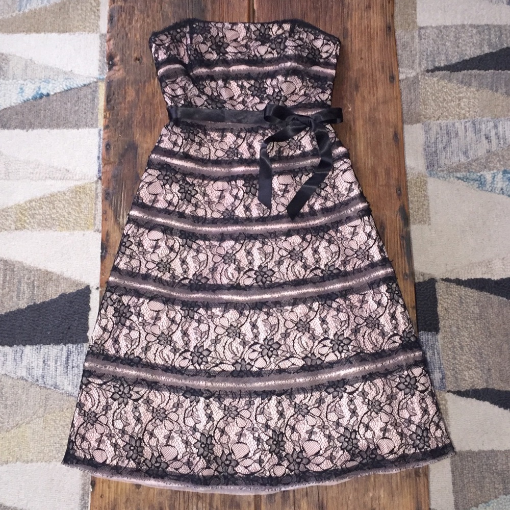 BCBG strapless blk lace silk dress nude underlay 2 - Picture 4 of 7
