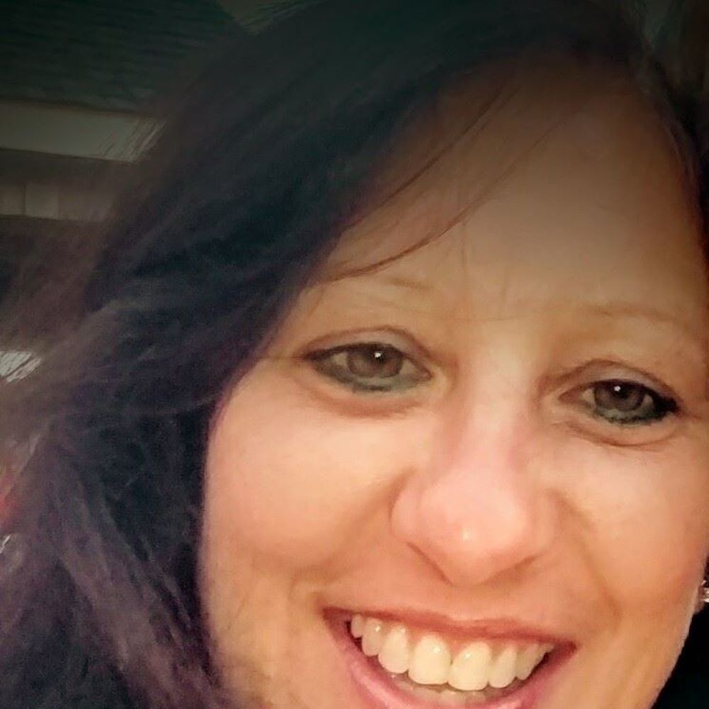 Meet your Posher, Connie