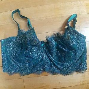 Victoria's secret bra