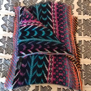 Express geometric print scarf