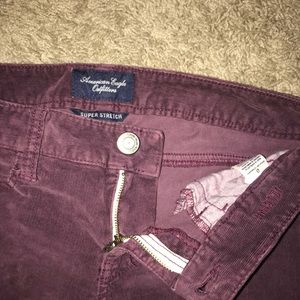 American eagle corduroy skinny’s size 0.never worn