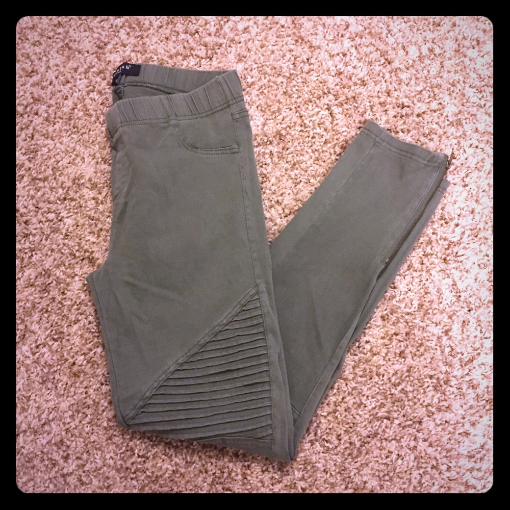 Army green moto leggings