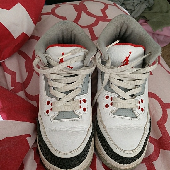 Jordans 6.5y - Picture 2 of 3