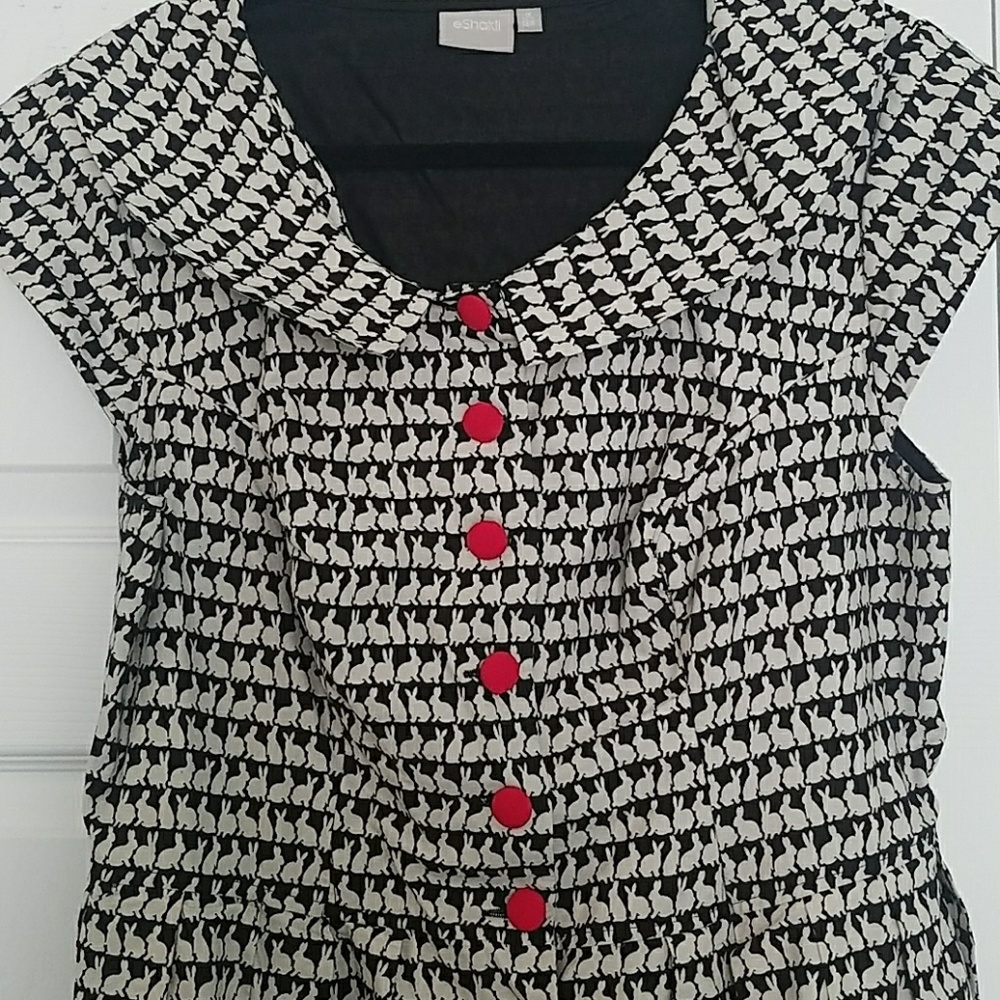 Adorable Midi dress with pockets
