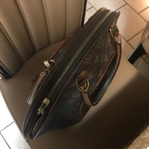 Louis Vuitton Purse