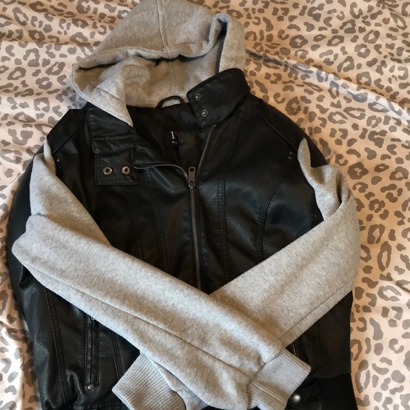 Jacket - Picture 1 of 3