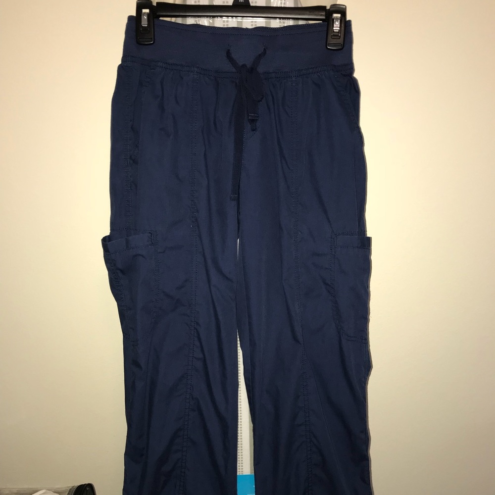 Peaches Navy Scrub Pants
