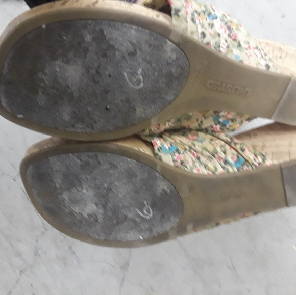 Cork Wedge Flip Flops Size 9 - Picture 5 of 5
