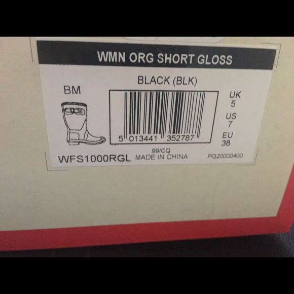 Women’s original short gloss Hunter rain boots - Picture 3 of 3