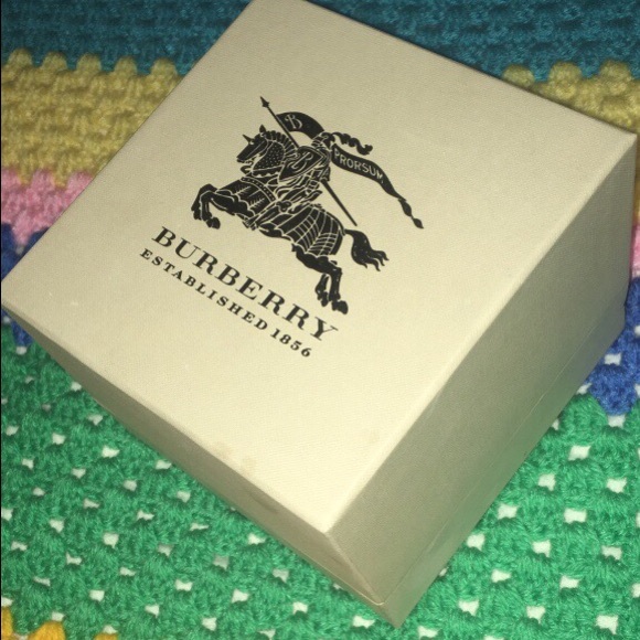 Watch - Picture 2 of 5