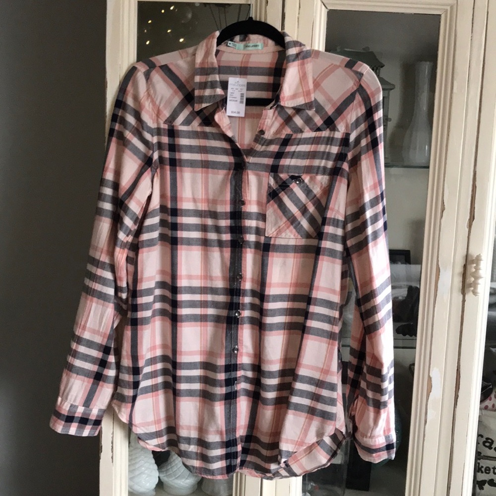 Button down shirt NWT