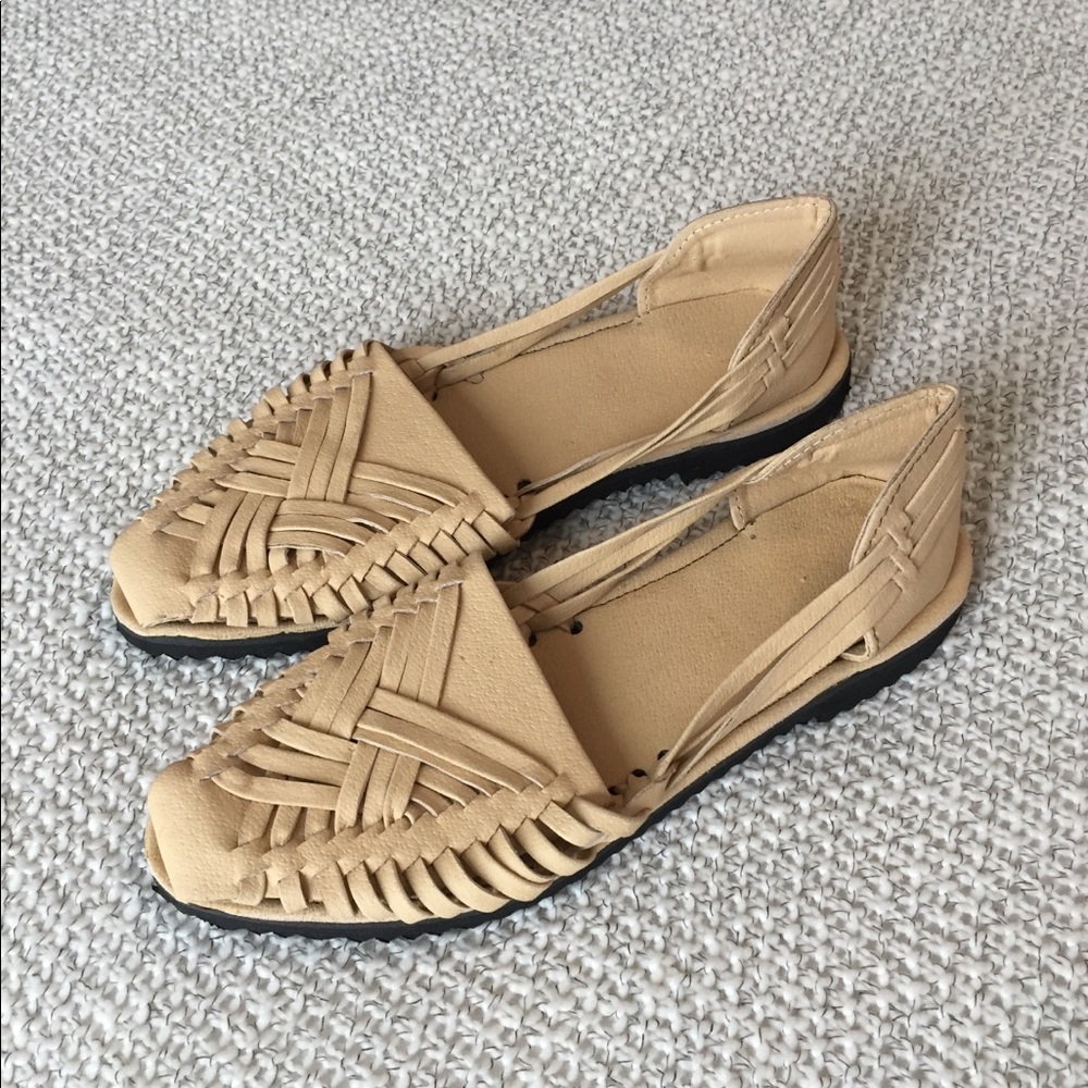 Hiptipico Vegan Leather Huraches